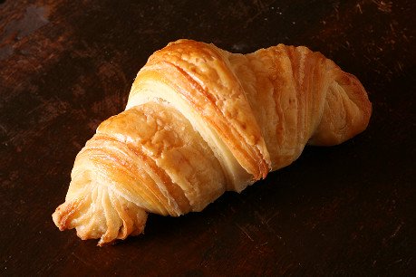 天然酵母のパン屋さん白殻五粉の放牧牛乳を使ったクロワッサン