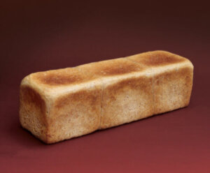 山の手マルシェ西宮 自家栽培小麦の食パン「一尺二寸」