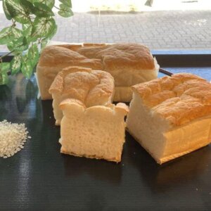 家族が仲良くなるパン シュシュ 米粉100％のふっくらパン