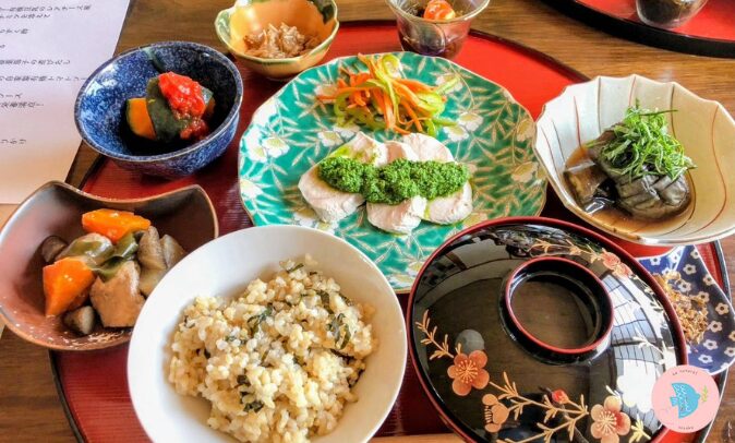 小顔サロン＆自然食カフェそぼく