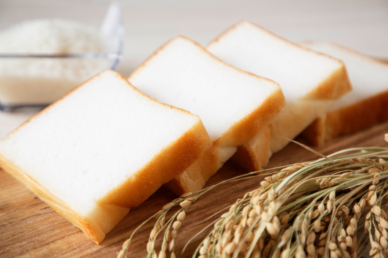 自然栽培米粉使用の無添加食パン 穂鹿