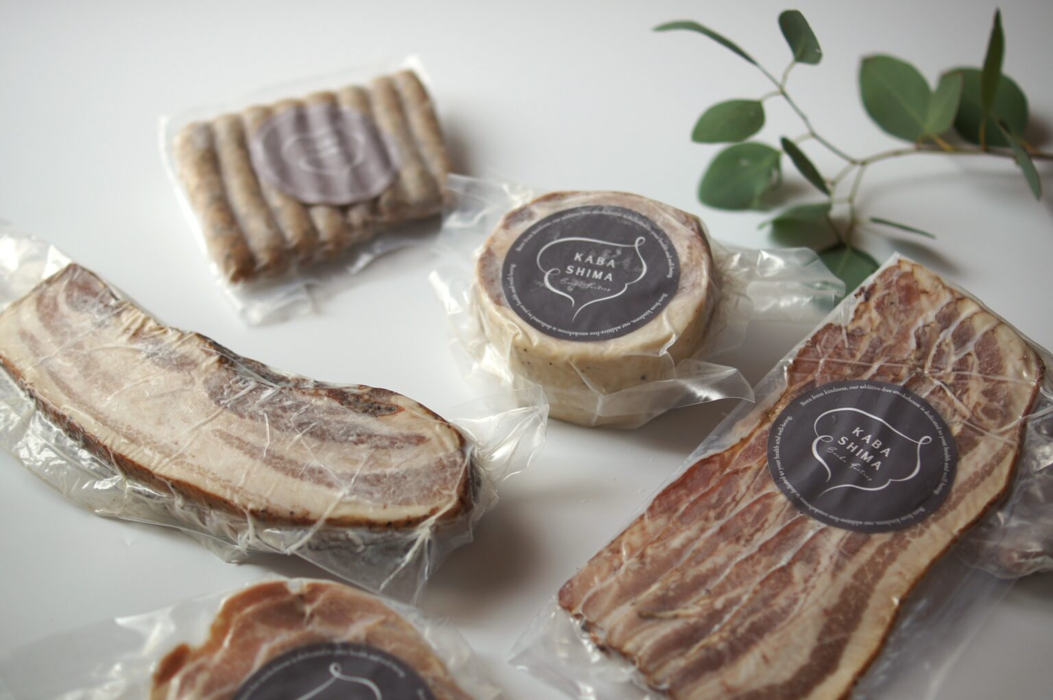 KABASHIMA 二重燻製仕上げ無添加ベーコン
